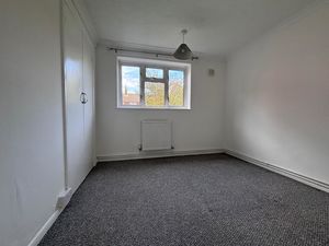 Bedroom- click for photo gallery